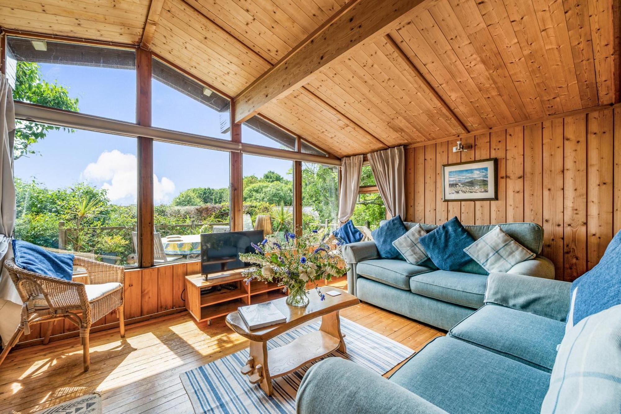 Scandinavian Style Lodge In Rock 웨이드브리지 외부 사진